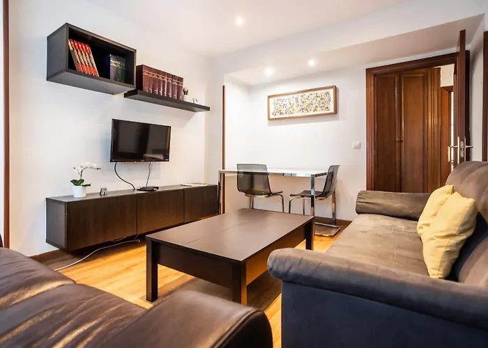 Argueelles - 3 Hab Y 1 Bano - 5 Pax - Vut-5675-as Gijón