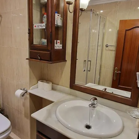 Apartment Argueelles - 3 Hab Y 1 Bano - 5 Pax - Vut-5675-as Gijon
