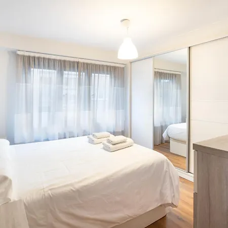 Argueelles - 3 Hab Y 1 Bano - 5 Pax - Vut-5675-as Apartamento